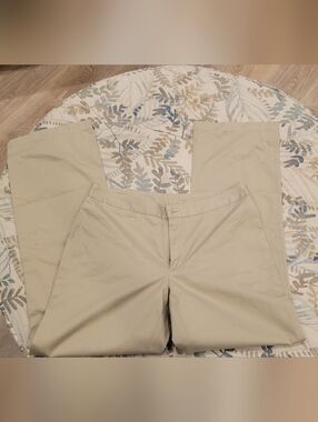GAP Beige Cotton Pants